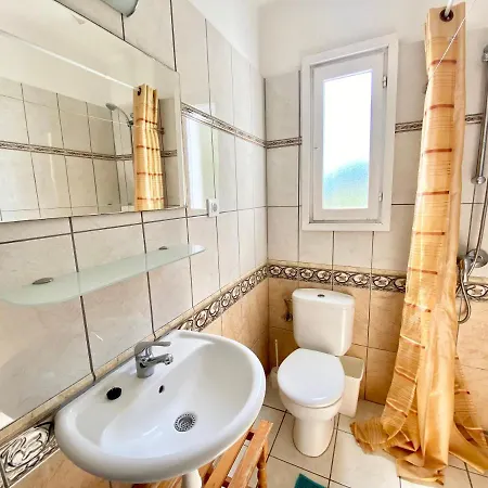 Apartament C4 *